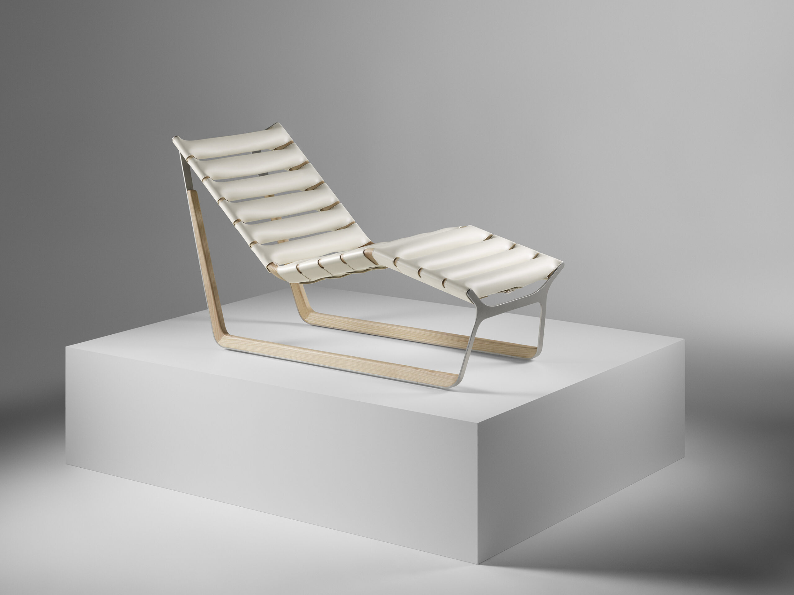 Atelier Oï - Belt Lounge Chair 